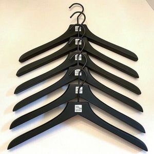 Saks Fifth Avenue Set of 6 Black Vinyl Wooden Wishbone Hangers Non-Slip NWOT